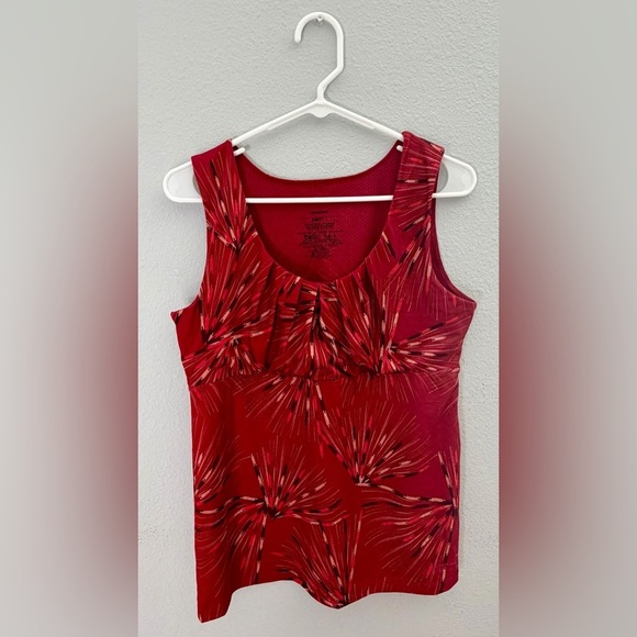 Patagonia Tops - Patagonia Red Fireworks Burst-Print Sleeveless Workout Tank Top- Size L